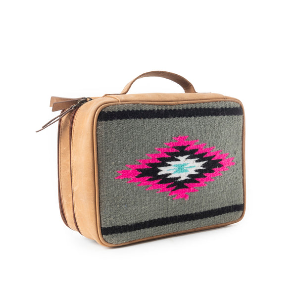 Magenta Majesty Travel Organizer - Myra USA