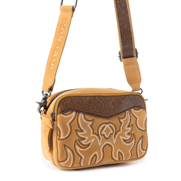 Marla Range Shoulder Bag In Camel - Myra USA