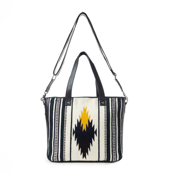 Pueblo Visions Concealed Carry Bag In Black - Myra USA