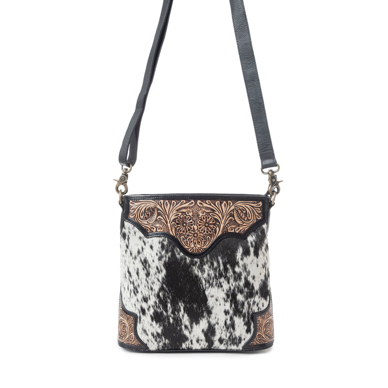 Glorious Rangelands Crossbody Bag In Black And White