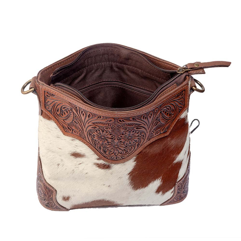 Glorious Rangelands Crossbody Bag In Brown And White