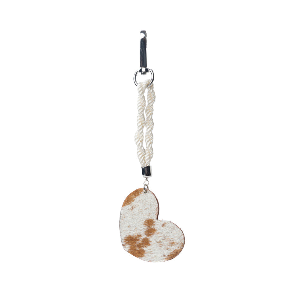 Pearls Hold My Heart Bag Charm In Brown - Myra USA