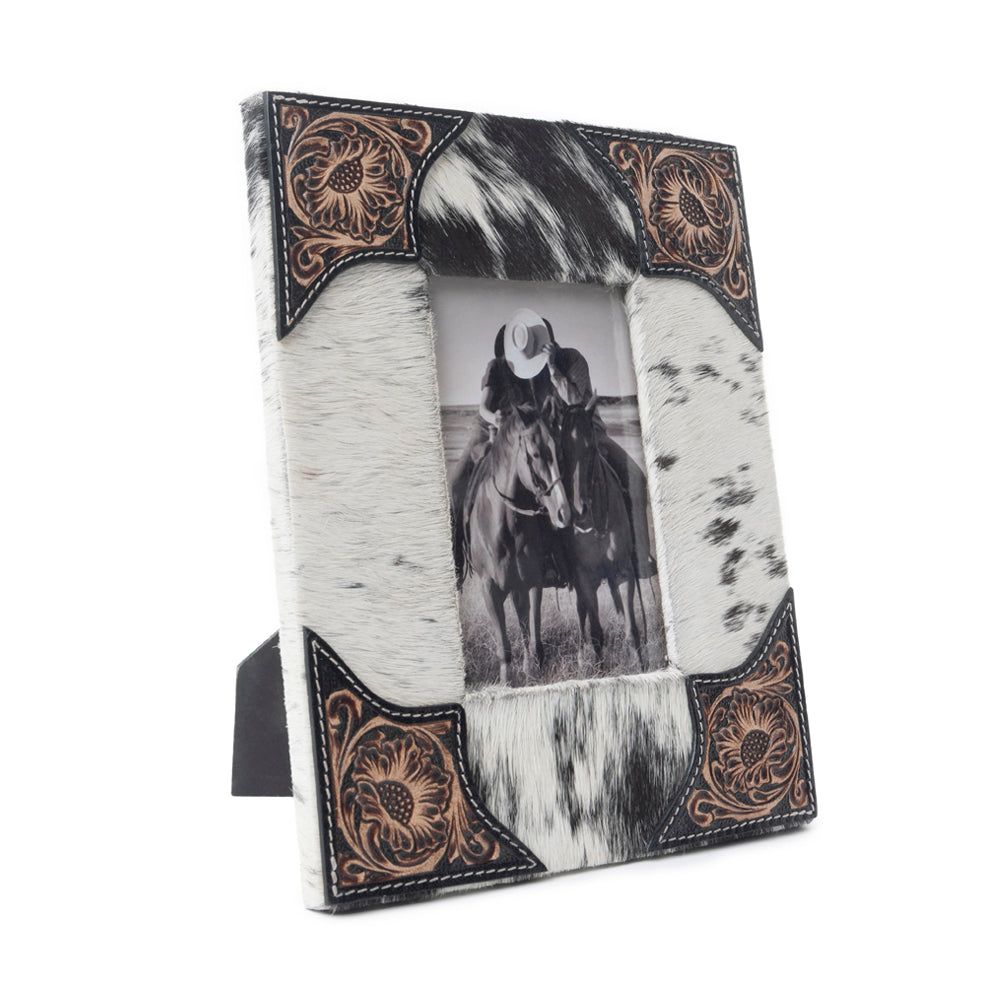 Tumbleweed Trail Photo Frame In Black & White - Myra USA