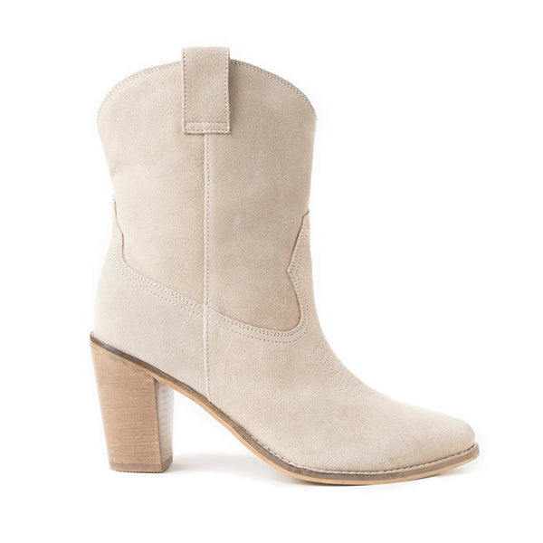 Crystal Creek Booties In Off White