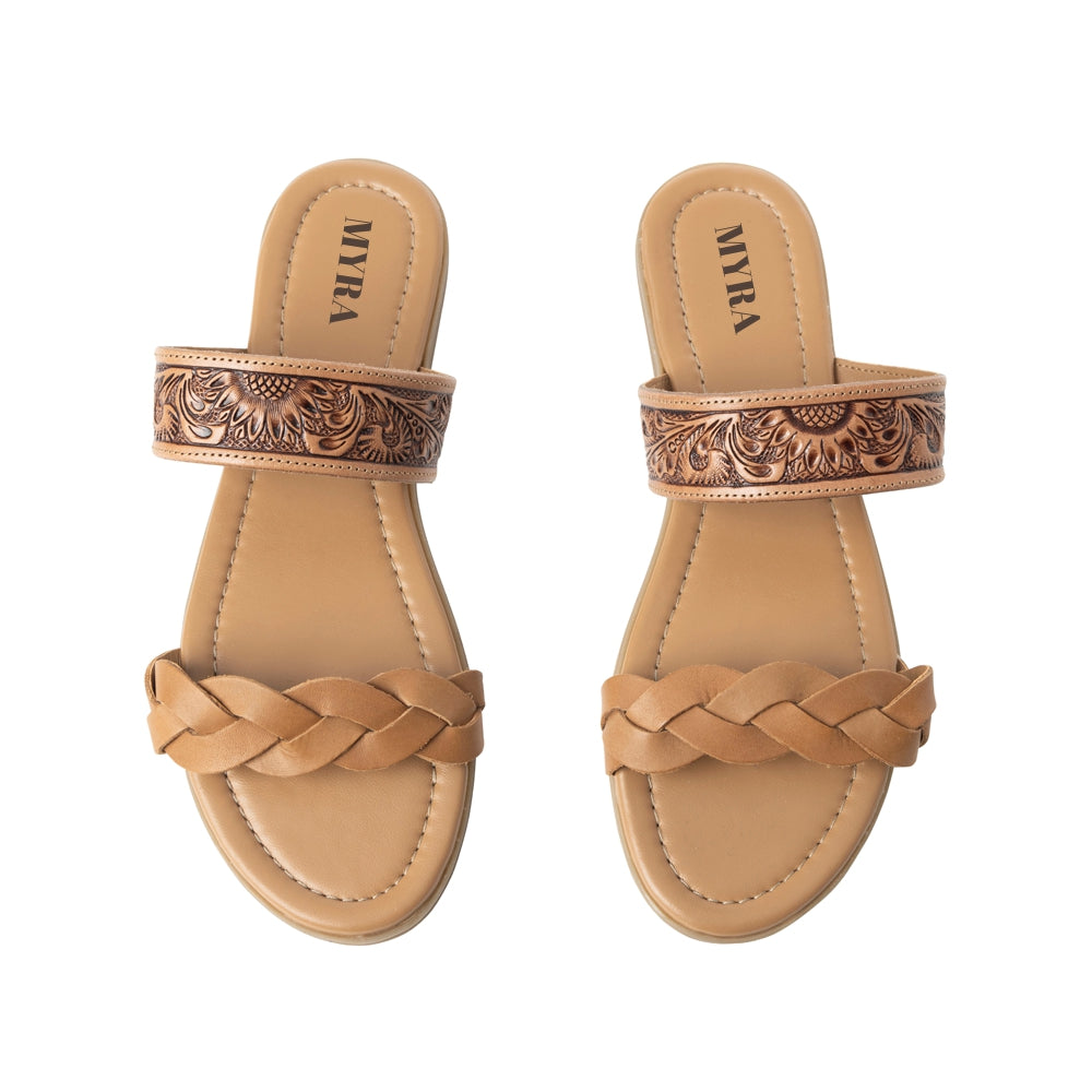 Diamond Ridge Sandals In Brown