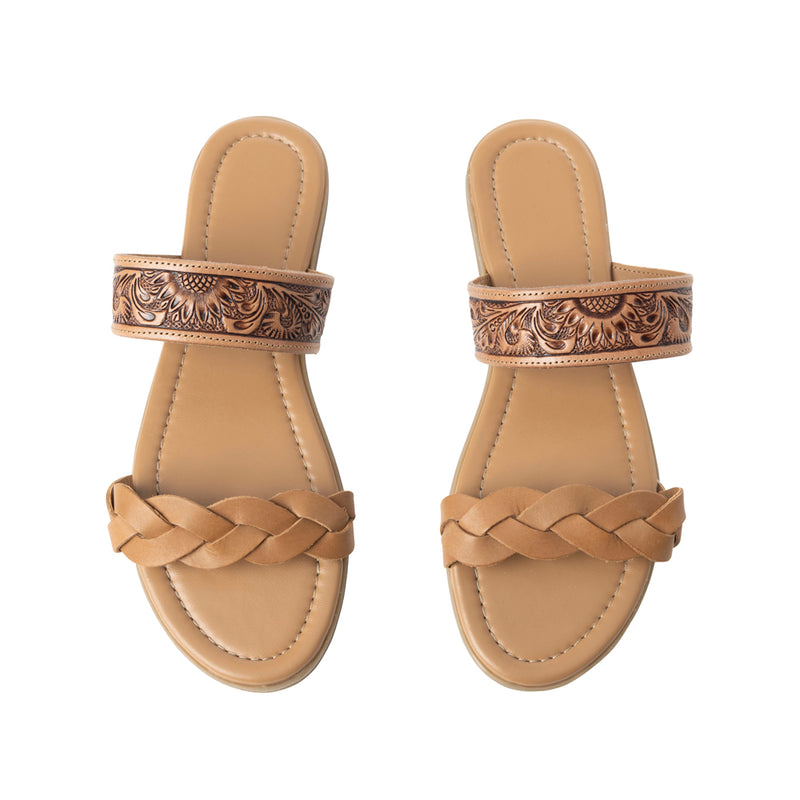 Diamond Ridge Sandals In Brown