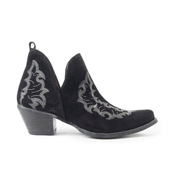 Trail Runner Booties In Black - Myra USA