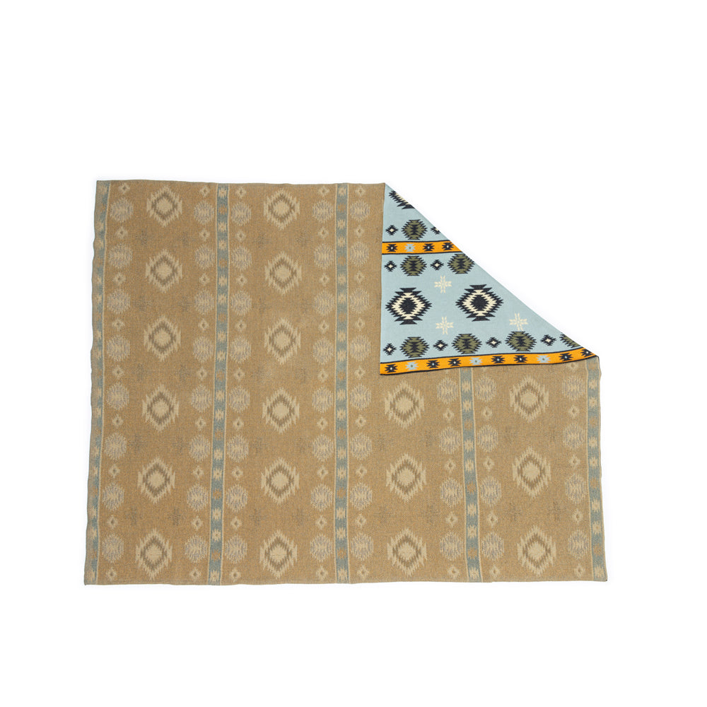 Wolfstone Ridge Throw - Myra USA
