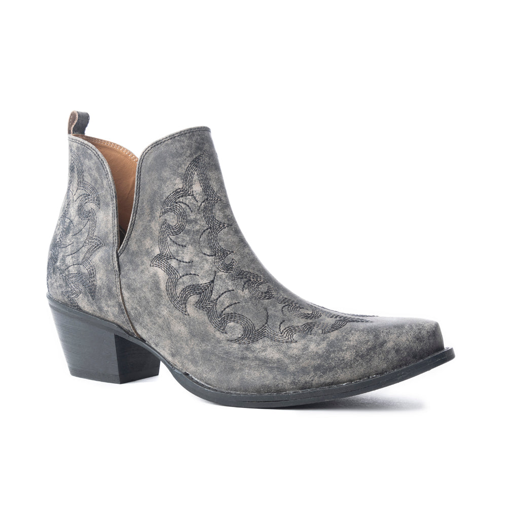 Moonlight on the Mesa Booties In Crackle Black - Myra USA