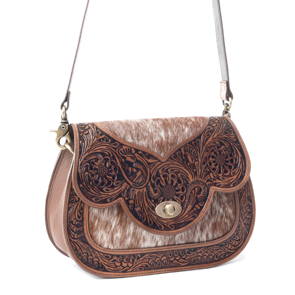 Open Vistas Shoulder Bag In Brown - Myra USA