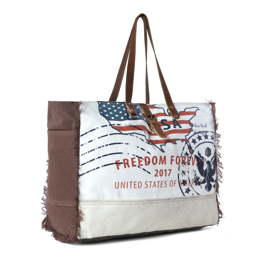 Partisan Weekender Bag