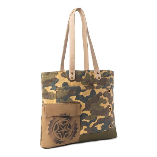 Myra Ranger’s Day Tote Bag in Jungle Camo Green - Myra USA