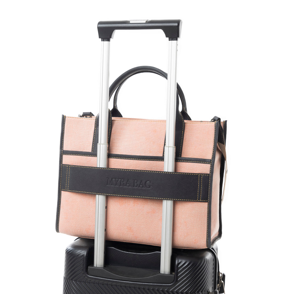 Sel de Mer Shoulder Bag in Pink