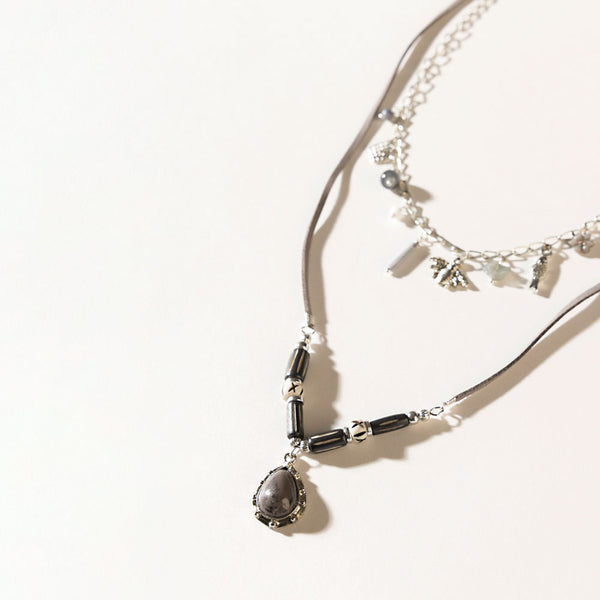 Wanderer’s Wish Necklace in Coal Silver - Myra USA