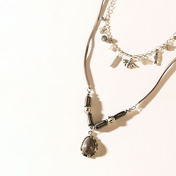 Wanderer’s Wish Necklace in Coal Silver - Myra USA