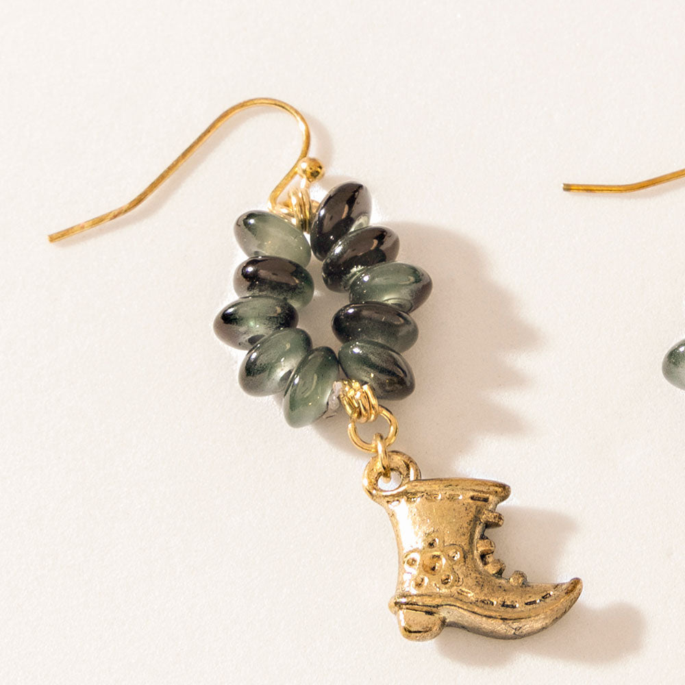 Tiny Trouble Earrings in Midnight Onyx - Myra USA
