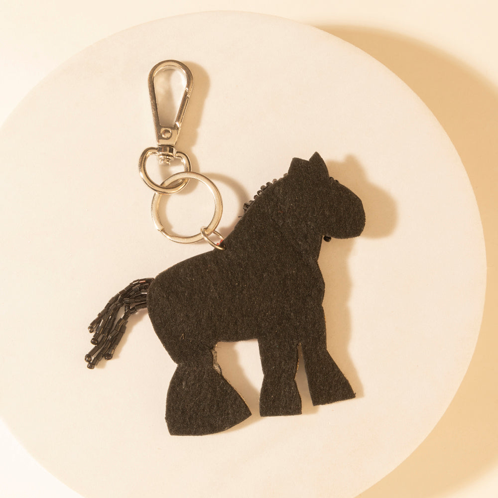 Myra Barnyard Horse Bronco Beaded Keychain in Hoof Red - Myra USA