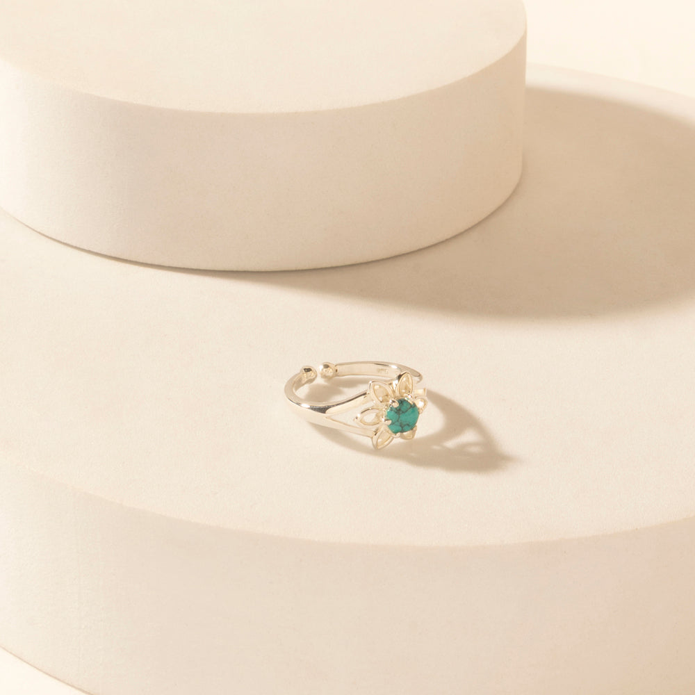 Myra Skybud Halo Sterling Silver Ring in Sage Blue - Myra USA