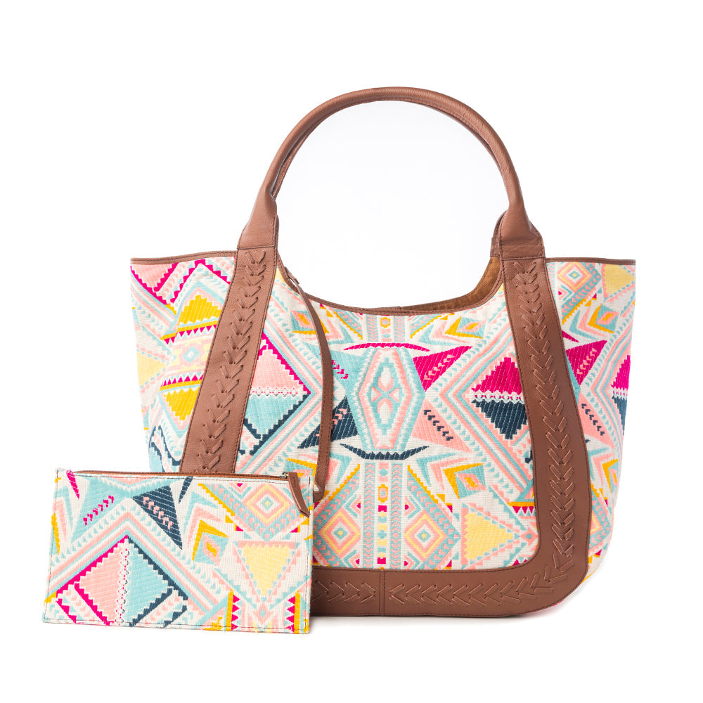 Myra Sedona Horizon Jacquard Tote Bag in Sunset Coral - Myra USA