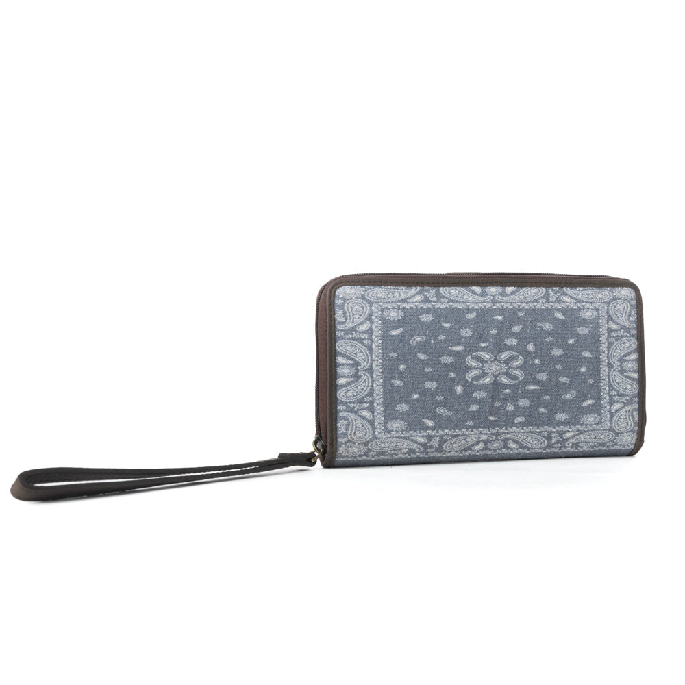 Myra Revellion Rodeo Wallet in Desert Sky - Myra USA