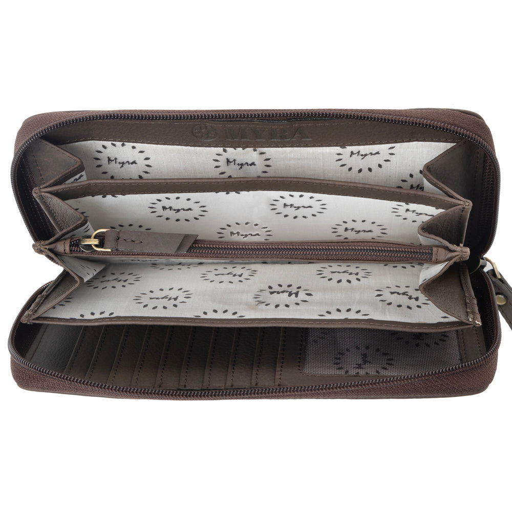 Myra Revellion Rodeo Wallet in Desert Sky - Myra USA