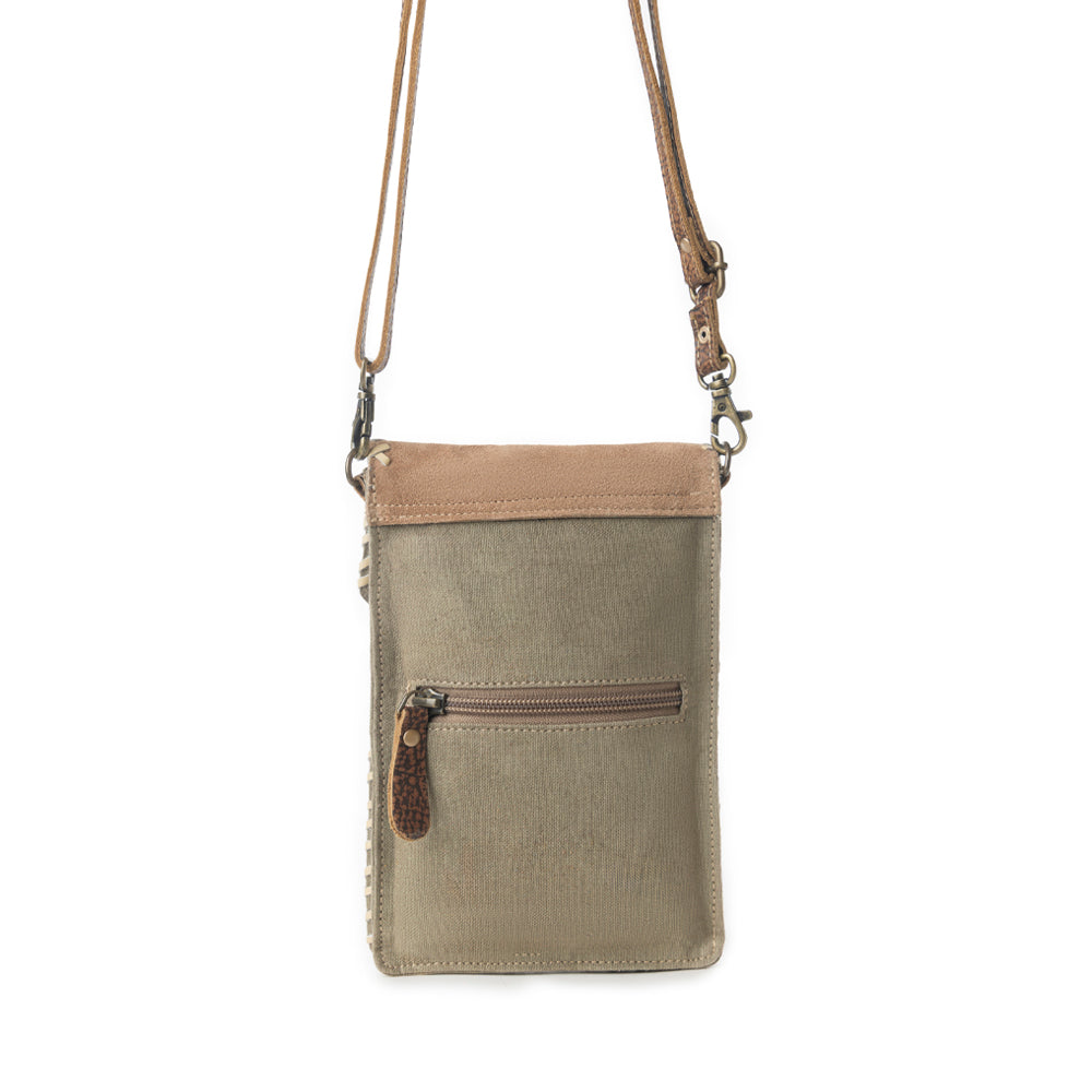 Myra Cheyenne Peaks Crossbody Bag in Dusty Olive - Myra USA