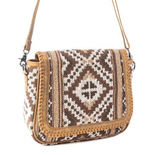 Myra Mesa Crosswinds Woven Shoulder Bag in Canyon Taupe - Myra USA