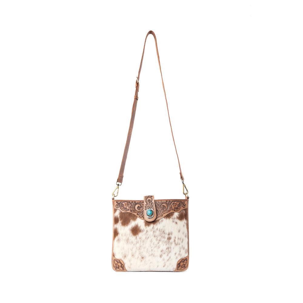 Myra Maple Creek Handtooled Bag in Sandroot Brown - Myra USA