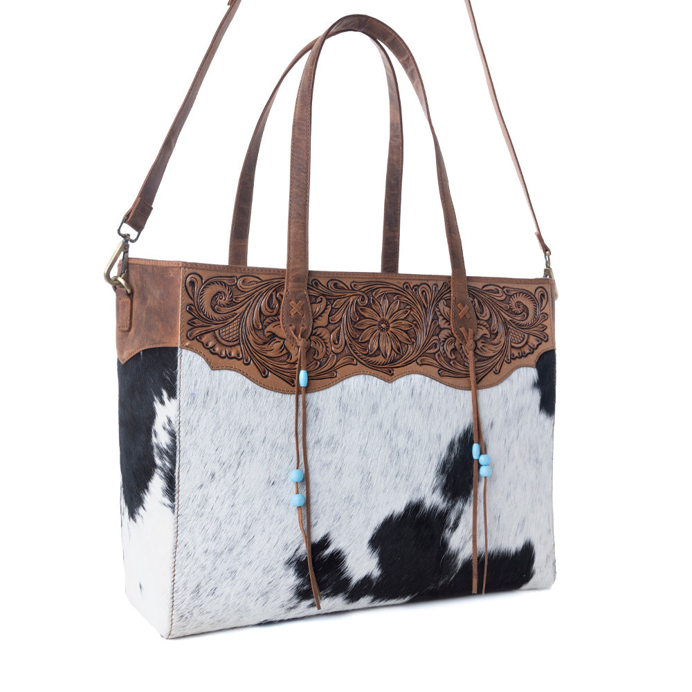 Myra Hearthwind Handtooled Bag in Onyx Frost - Myra USA