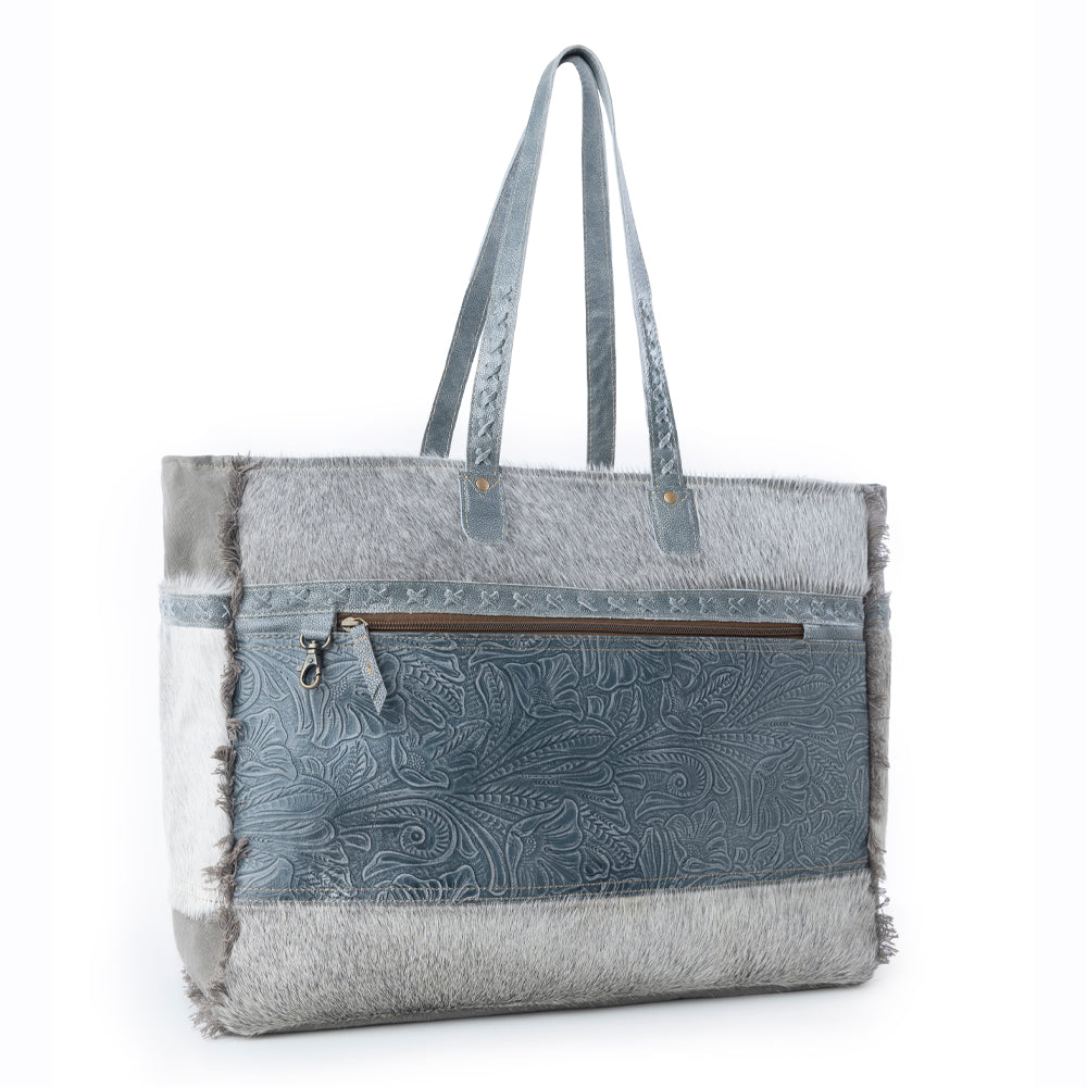 Myra Desert Willow Weekender Bag in Sage Green - Myra USA