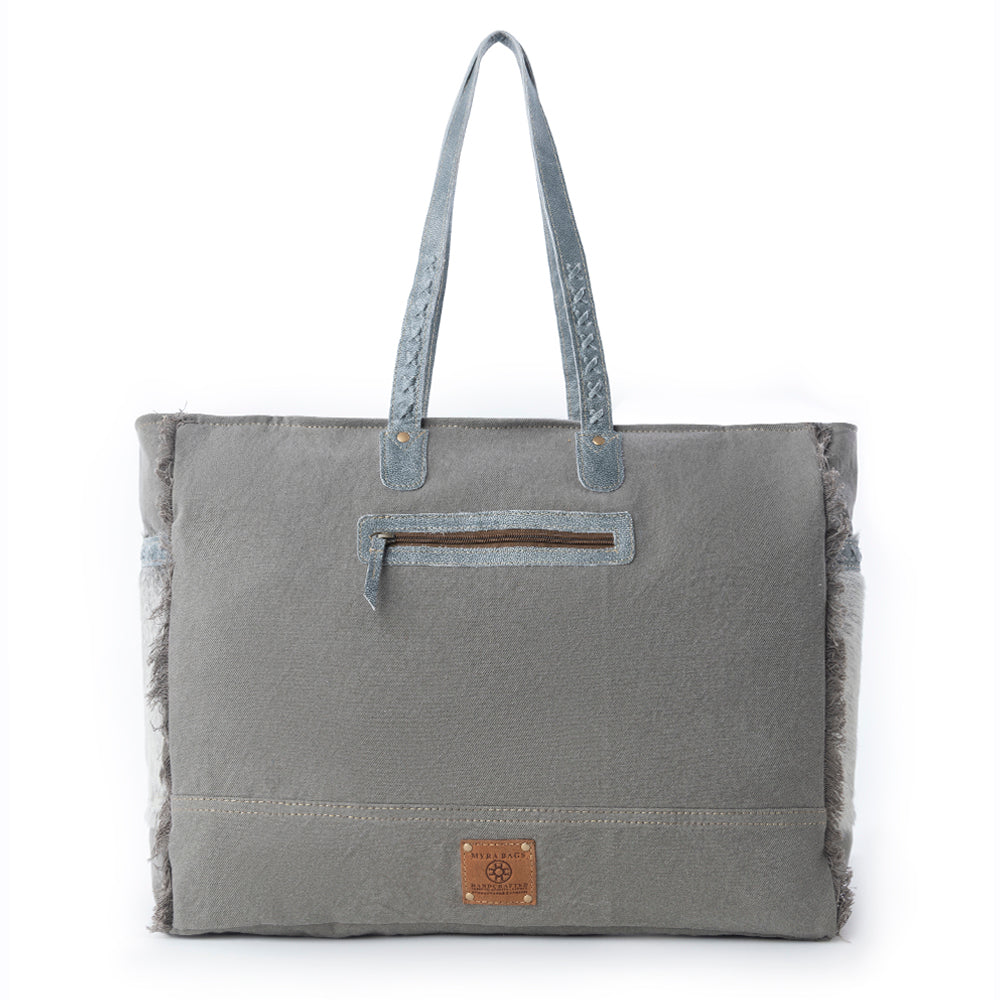 Myra Desert Willow Weekender Bag in Sage Green - Myra USA