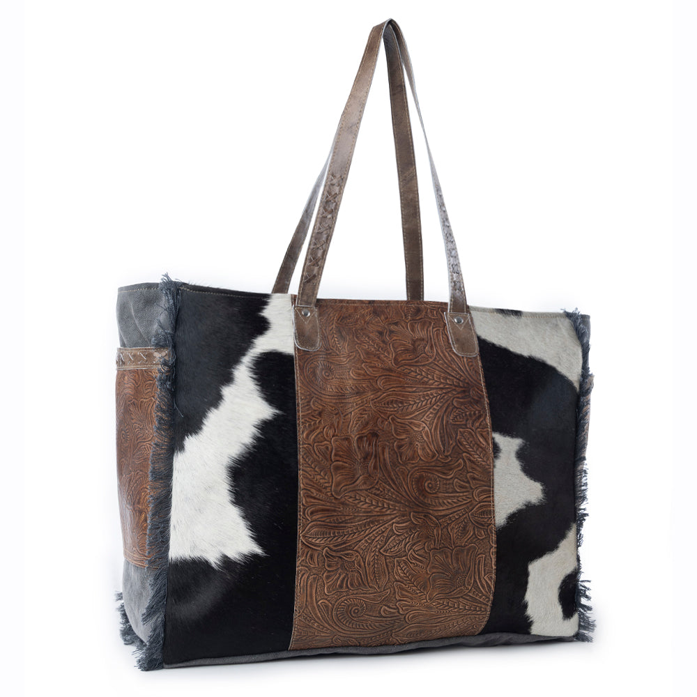 Myra Canyon Ridge Weekender Bag in Rustic Tan - Myra USA