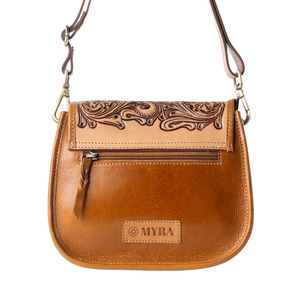 Goldrush Saddle handtooled Bag for Women in saddle tan with hair-on detail - Myra USA