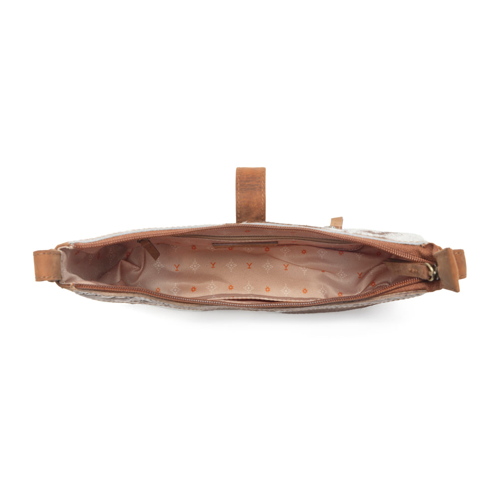 Myra Yellowstone Timberline Handtooled Bag in Walnut Brown - Myra USA