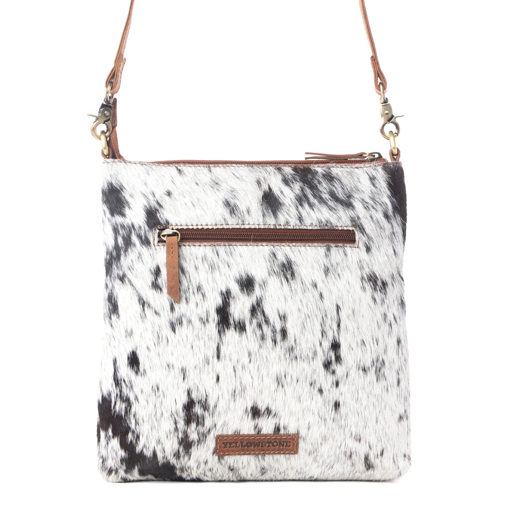 Myra Yellowstone Wind River Handtooled Bag in Midnight Sable - Myra USA