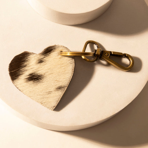 Carved Heart Western Key Fob in dark brown with handtooled detail - Myra USA