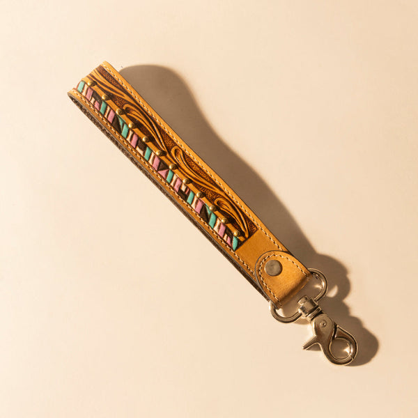 Wildhue Western Key Fob in light brown with hand painted detail - Myra USA