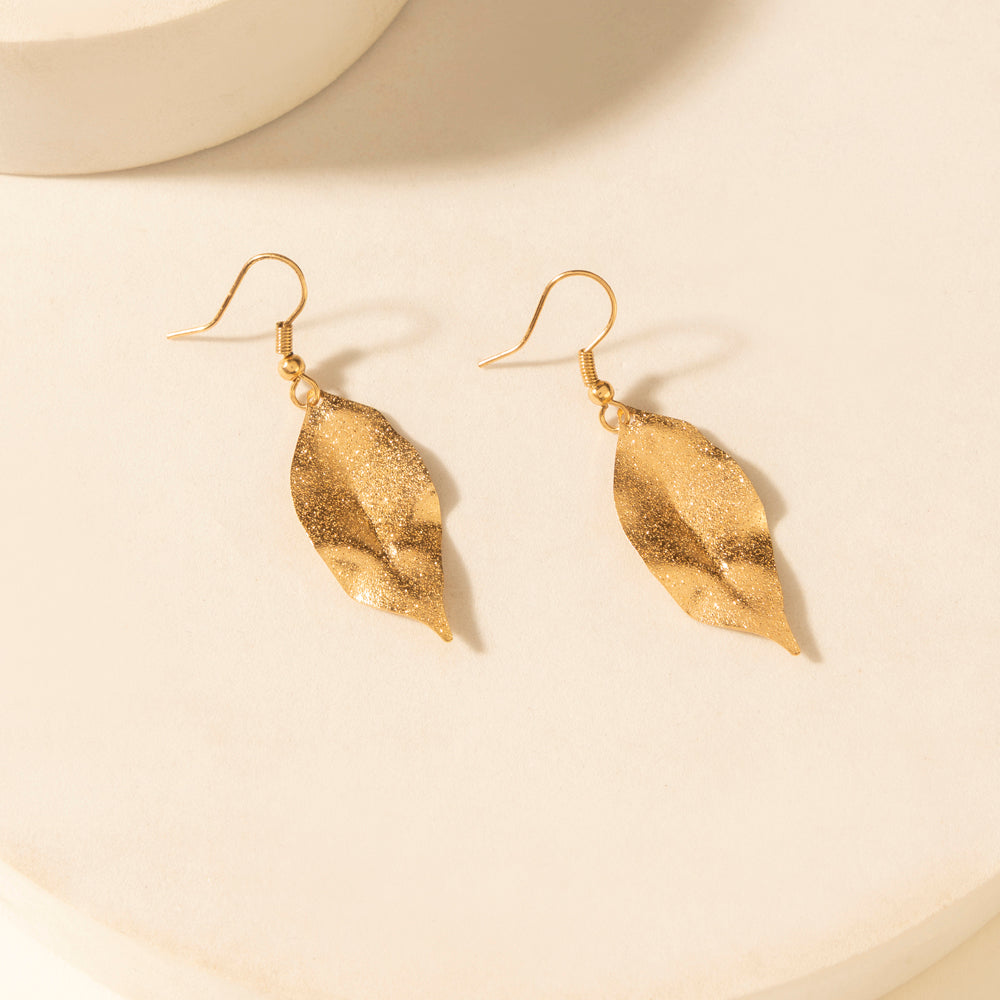 Myra Suntrail Leaf Earrings in Weathered Amber - Myra USA