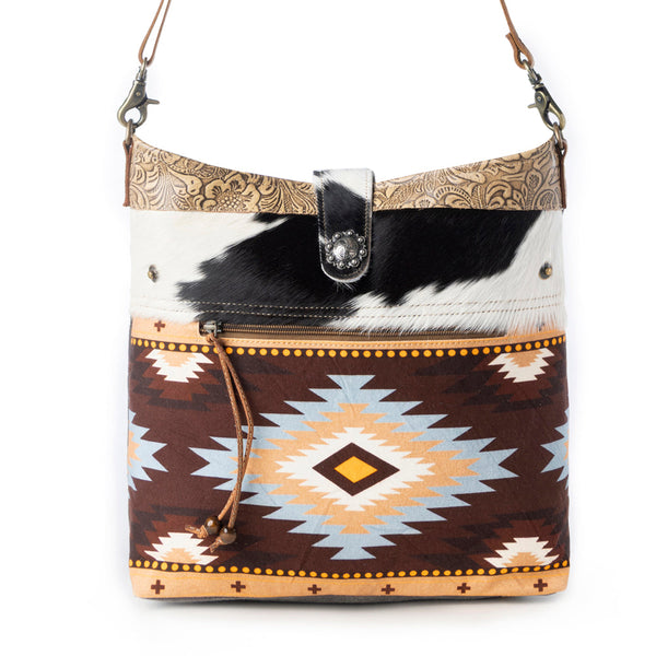 Wovenstone Western shoulder Bag for Women in rust with Aztec detail - Myra USA