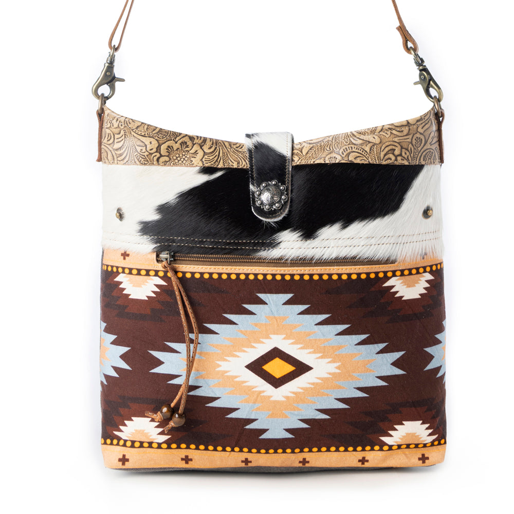 Wovenstone Western shoulder Bag for Women in rust with Aztec detail - Myra USA
