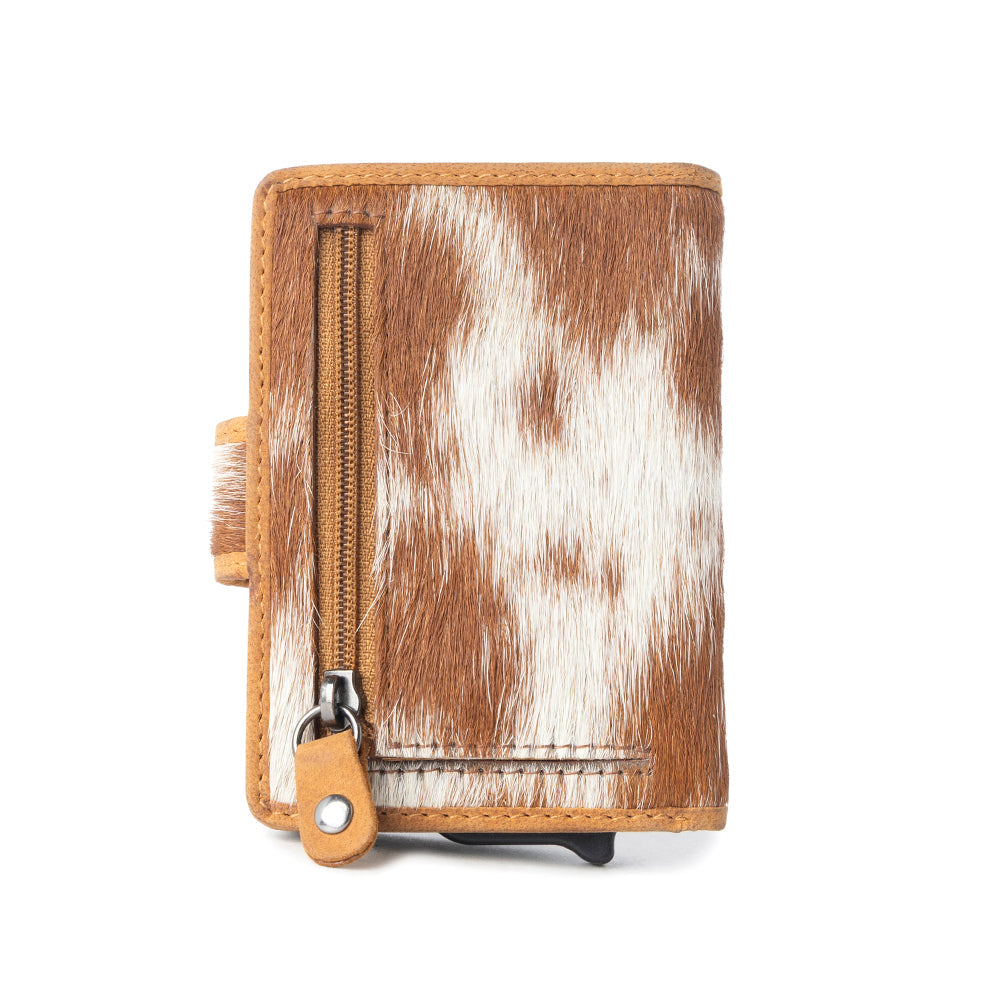 Dune Star Hairon Leather Credit Card Holder in Brown & White - Myra USA