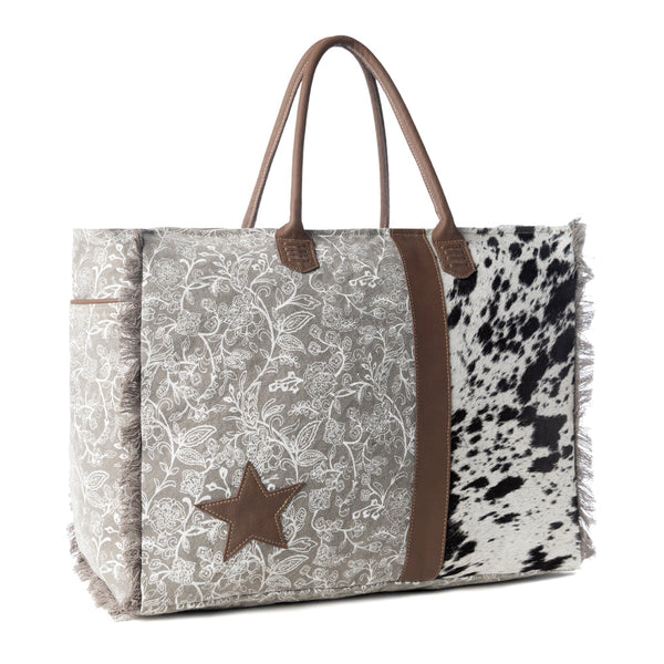 Wildstar Pony Western Weekender Bag for Women in white with hairon detail - Myra USA