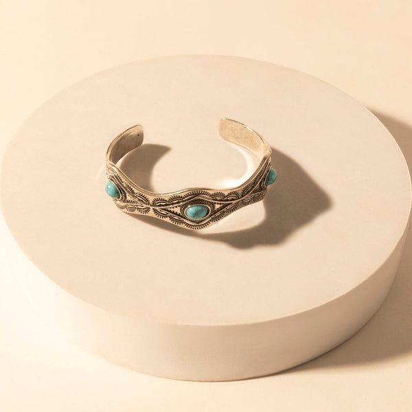 Sedona Stone Cuff for Women with turquoise stones and engraved detail in premium style - Myra USA