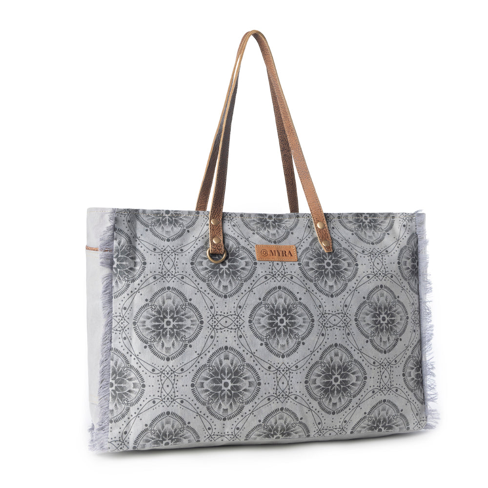 Wild Compass Weekender Bag for Women in sage with vintage print detail - Myra USA