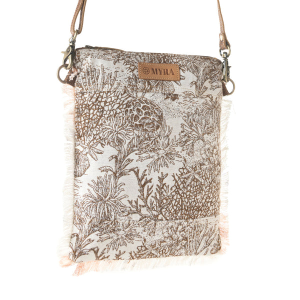 Loom Tapestry vintage Crossbody Bag for Women in white with fringe detail - Myra USA