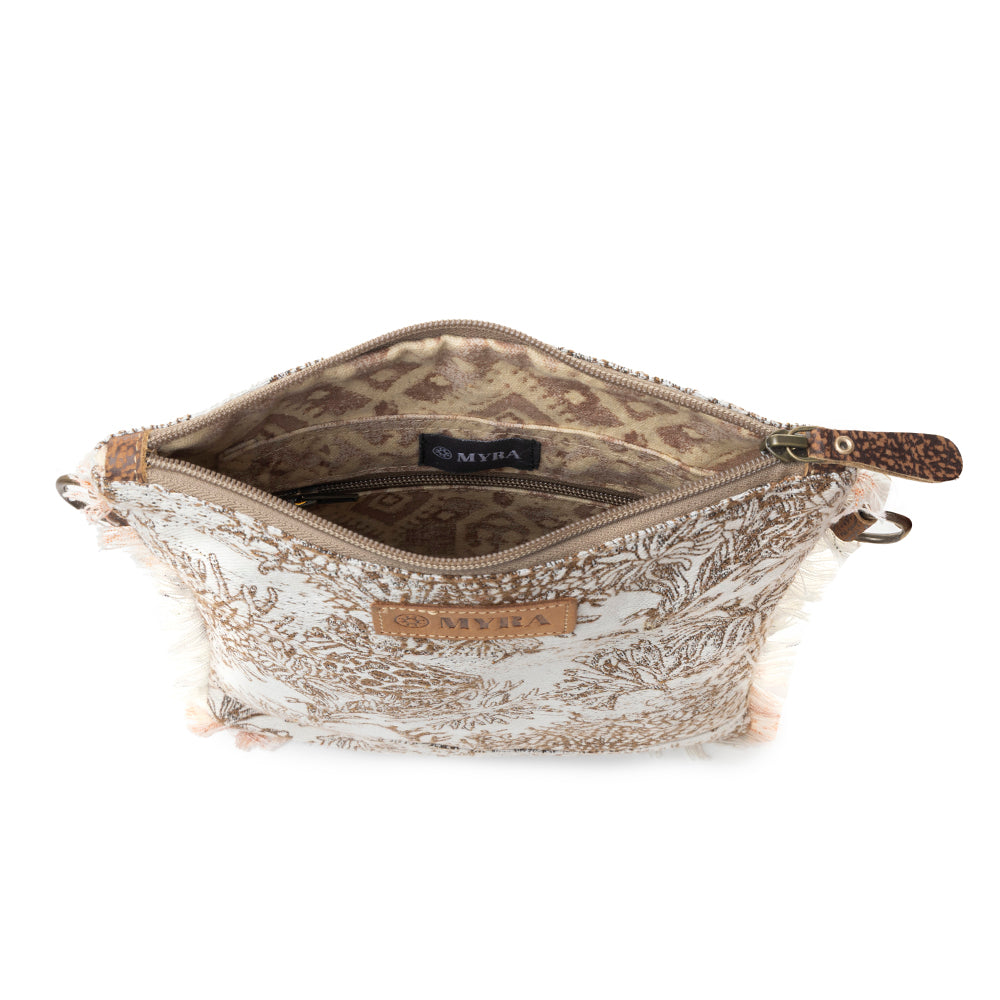 Loom Tapestry vintage Crossbody Bag for Women in white with fringe detail - Myra USA