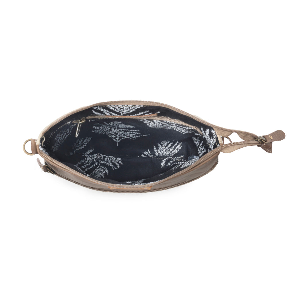 Wildprint Trail upcycled canvas crossbody Bag for Women in ivory with vintage print - Myra USA