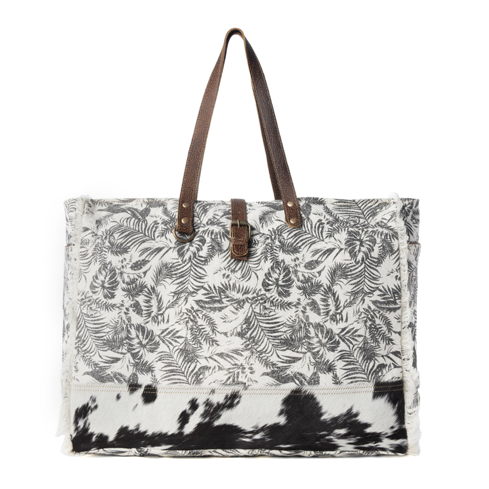 Wildfern Hide Western Weekender Bag for Women in ivory with hairon detail - Myra USA