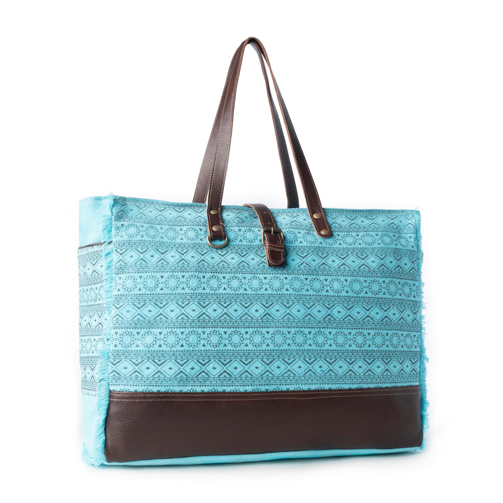 Aztec Sky Western Weekender Bag for Women in turquoise with print detail - Myra USA