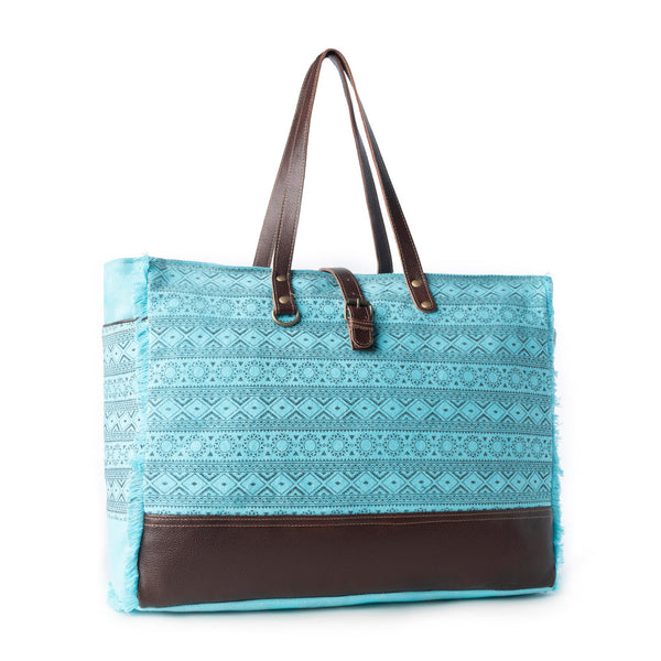 Aztec Sky Western Weekender Bag for Women in turquoise with print detail - Myra USA